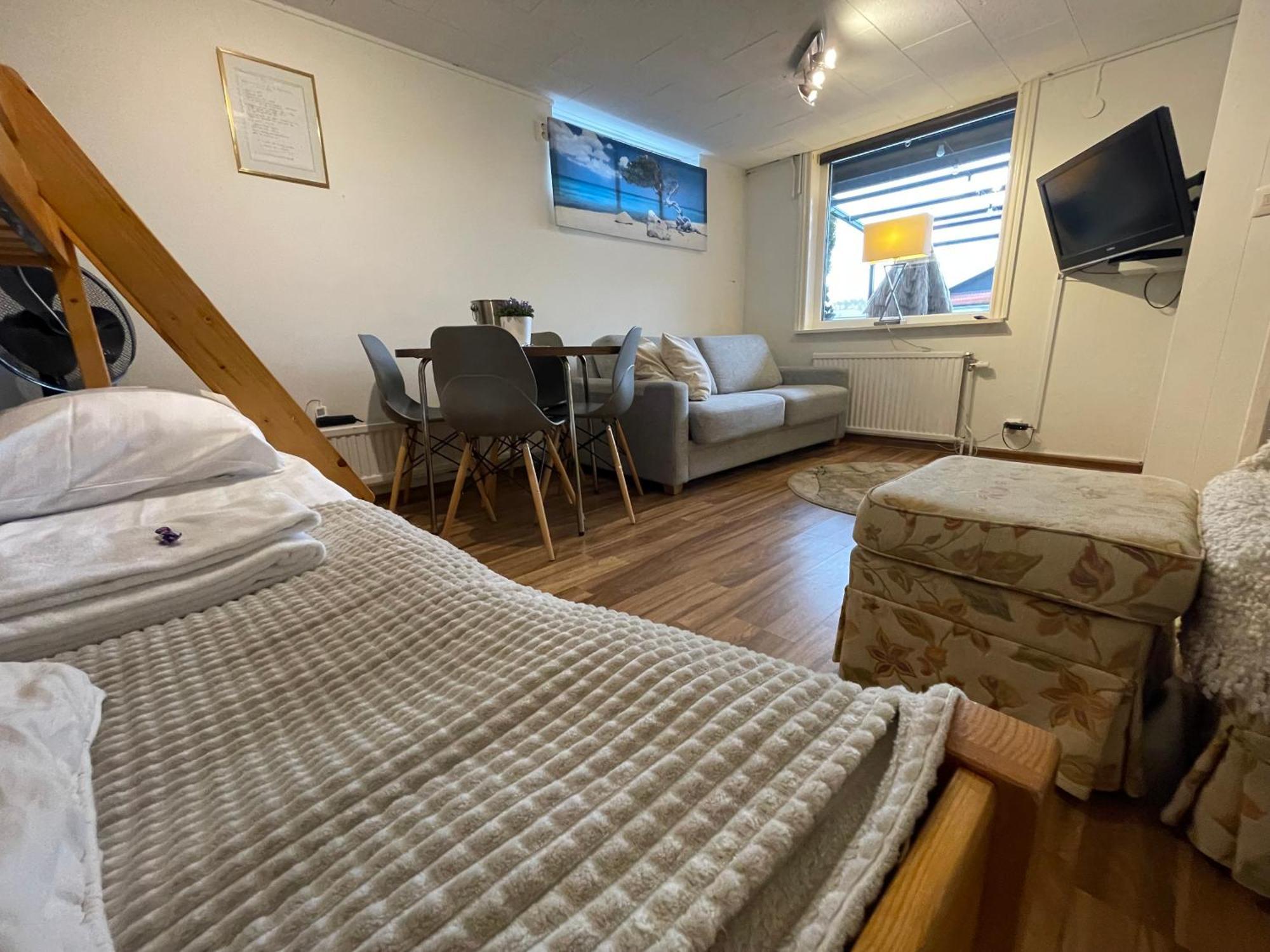 Vid Gekas Ullared Boende B&B Exterior foto