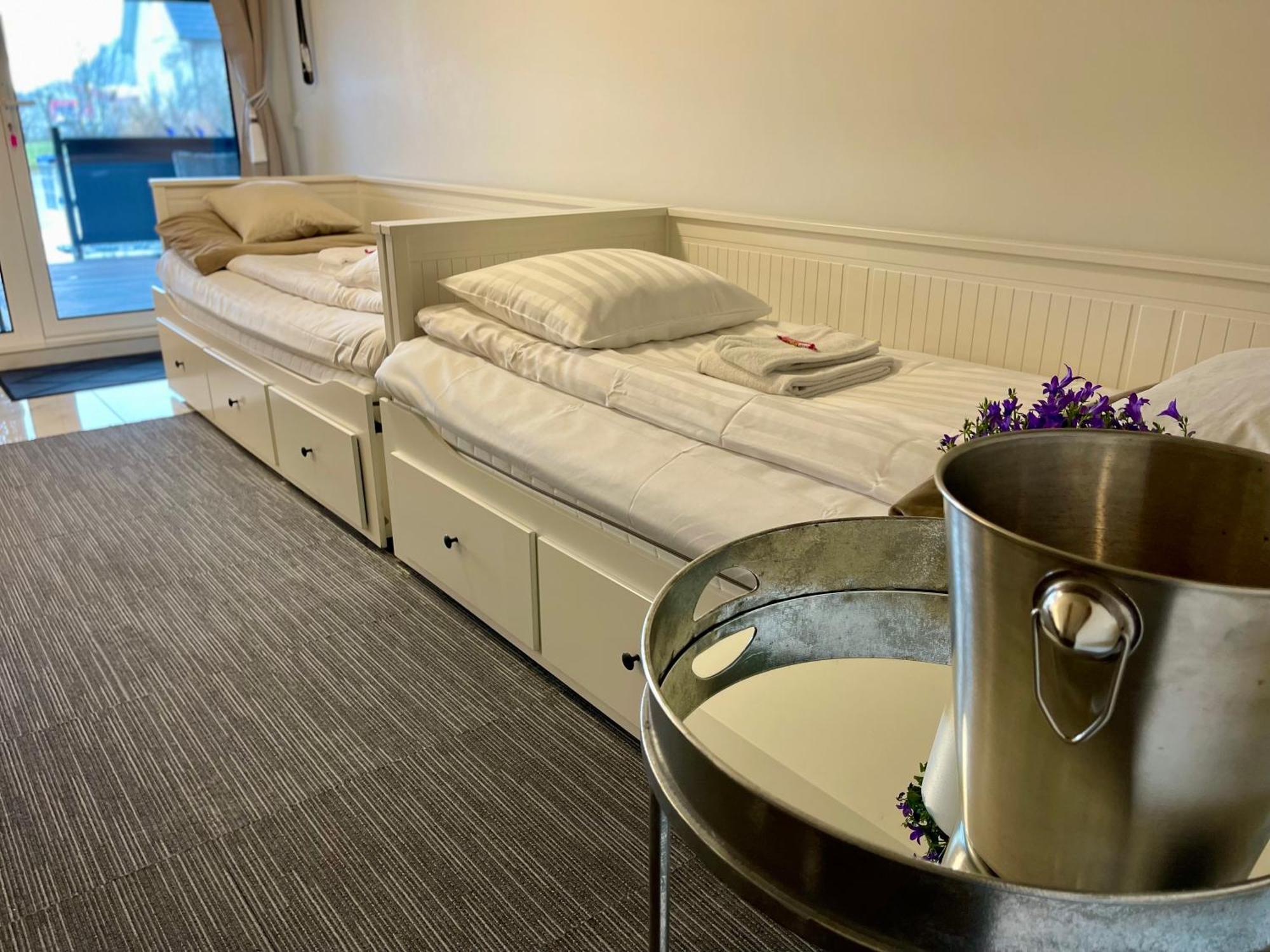 Vid Gekas Ullared Boende B&B Exterior foto